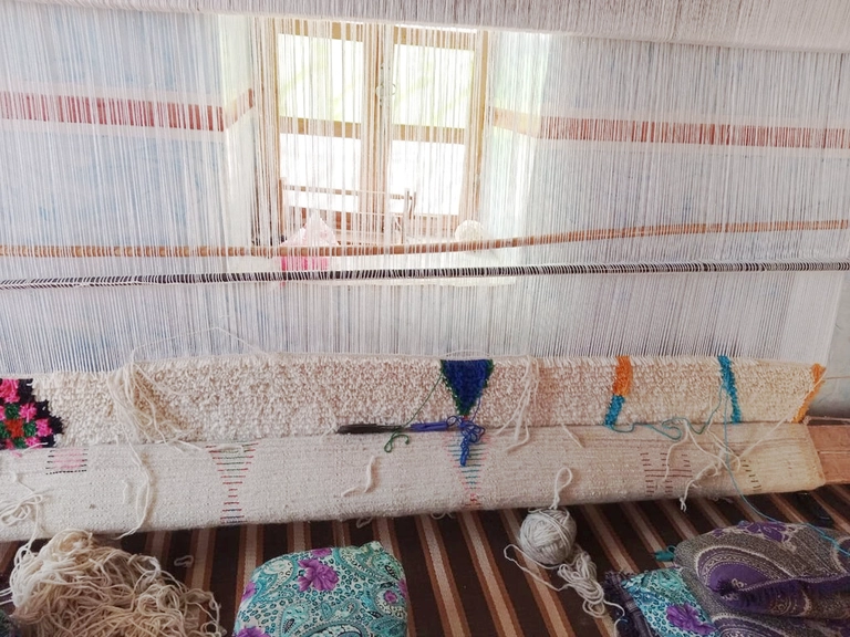 Telar de alfombras marroquies hechas a mano