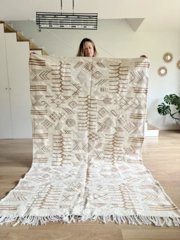 Alfombra etnica marron