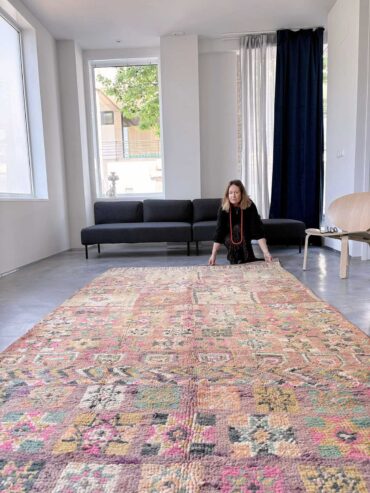 Alfombra boujaad antigua tonos pastel