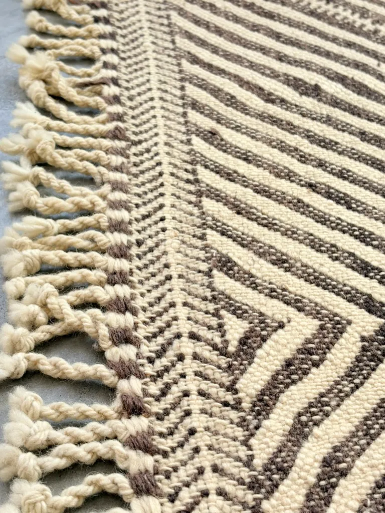 Kilim marroqui geometrico negro y marron_005 Kilim marroqui geometrico negro y marron