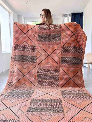Kilim vintage rosa étnico