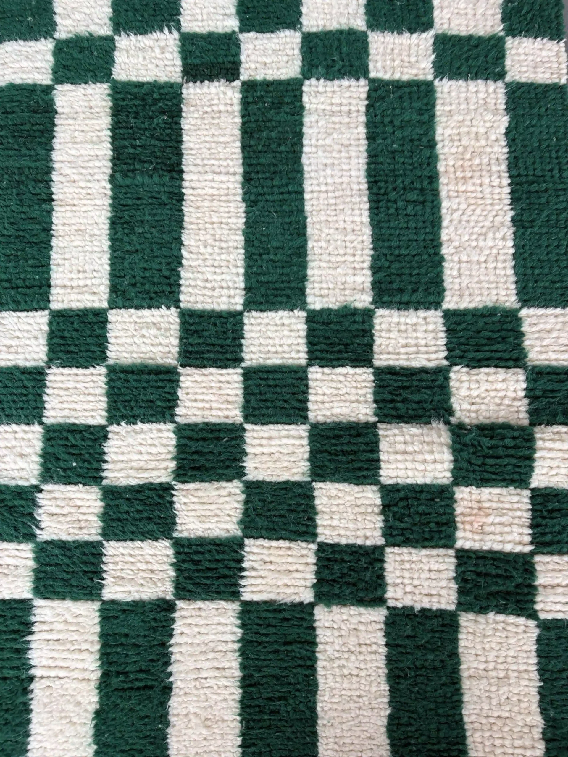 Alfombra verde diseño ajedrez_009 Alfombra verde diseño ajedrez