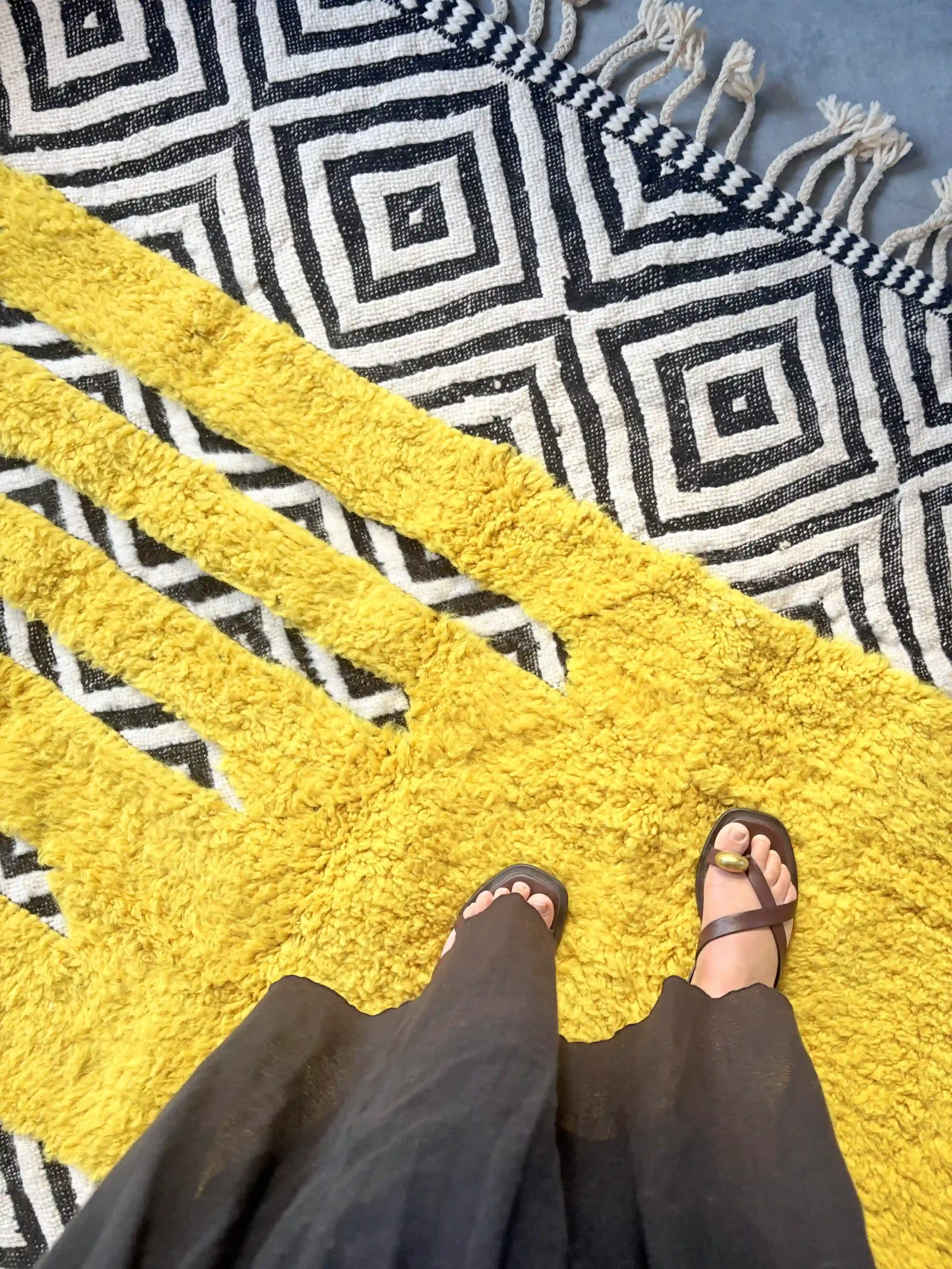 alfombra-kilim-negro-amarillo_006 alfombra kilim negro amarillo